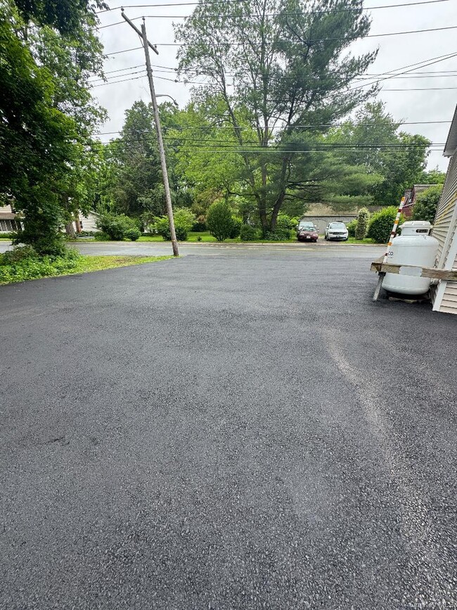 Building Photo - 87 Sullivan St