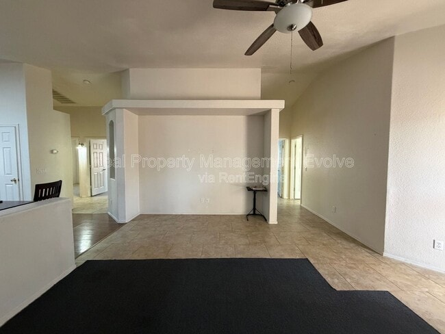 Building Photo - 7816 N 54th Ln