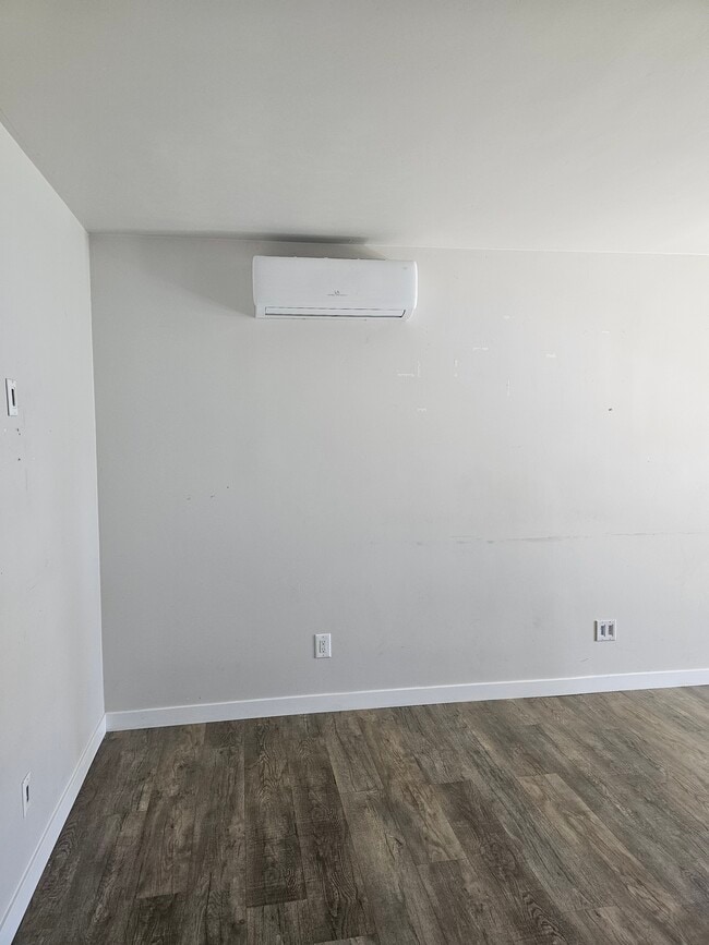 Building Photo - 3106 Marmil Ave