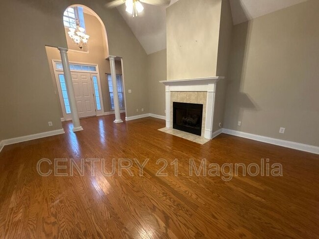 Building Photo - 1168 Lake Greenwood Dr