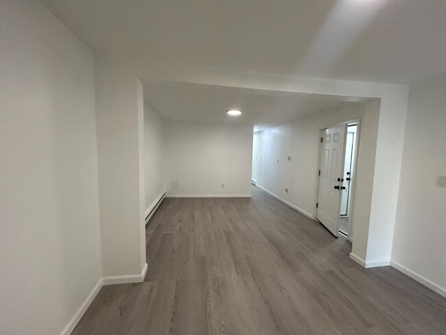 Building Photo - 222 W Patterson St