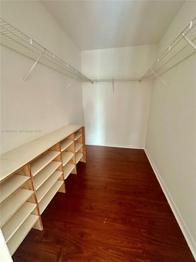 Building Photo - 4190 San Marino Blvd