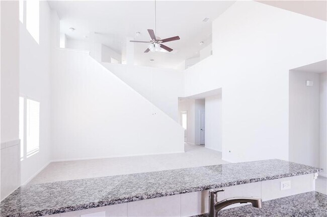 Building Photo - 245 Crystal Brook Dr