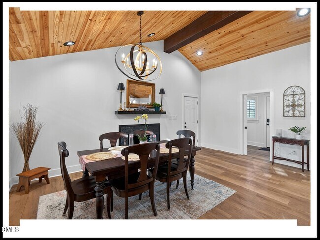 Building Photo - 5008 Autumn Dr