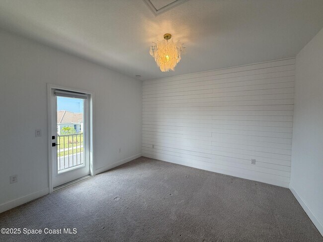 Building Photo - 8367 Gullen Dr