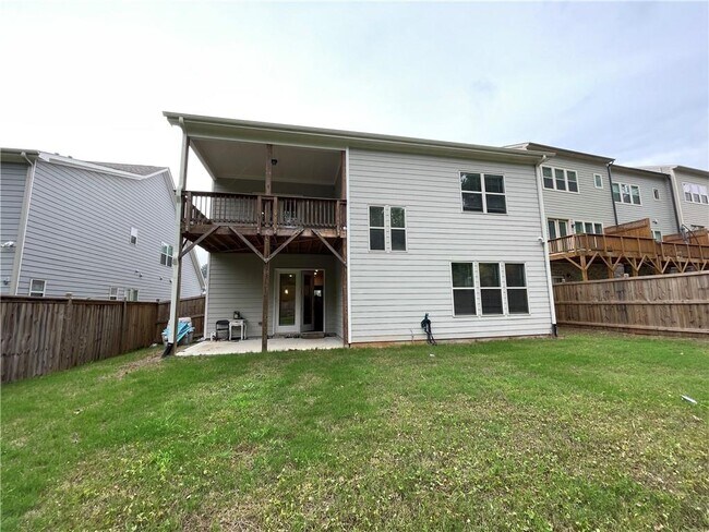 Building Photo - 673 Avondale Creek Dr.