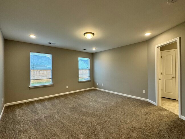 Building Photo - 207 Jared Parker Wy