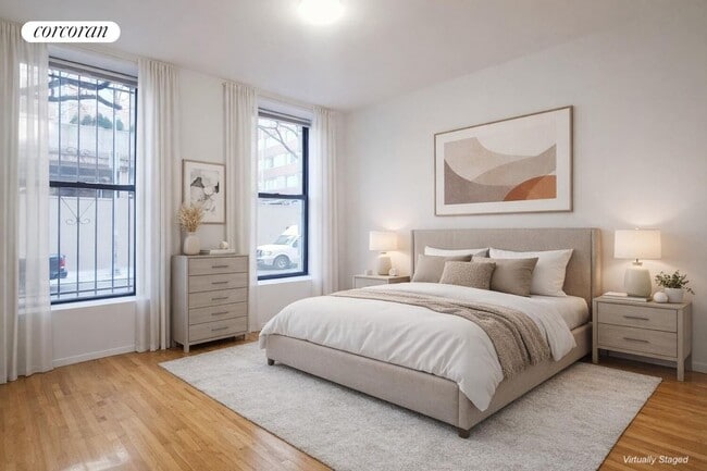 Building Photo - 306 W 51st St