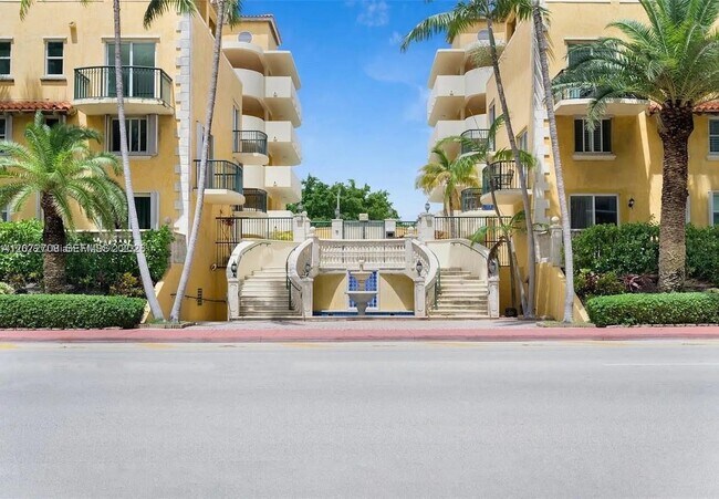 Building Photo - 8888 Collins Ave