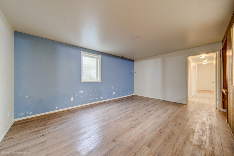 Building Photo - 101 E Miller Ave