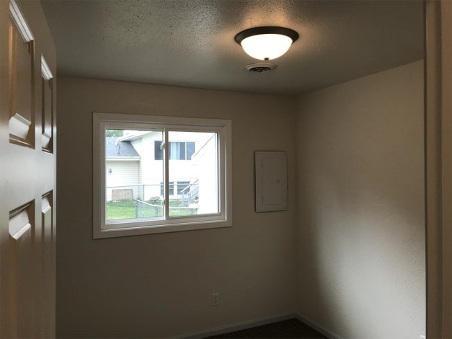 Building Photo - 1413 Collins Ave