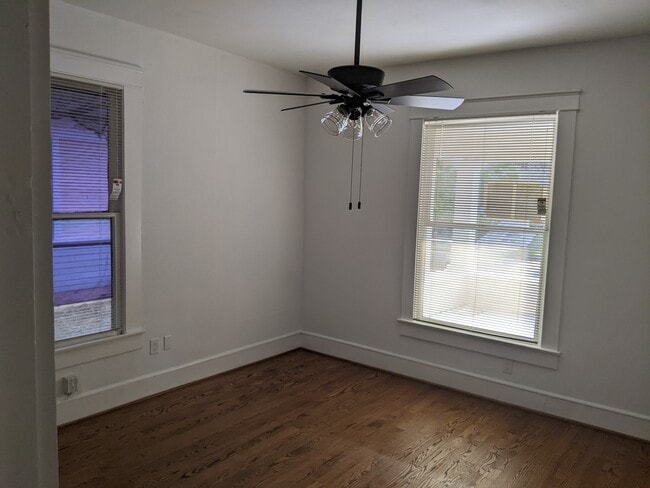 Building Photo - 214 N Clinton Ave