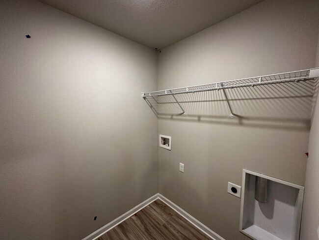 Building Photo - 2551 Arbordale Lp