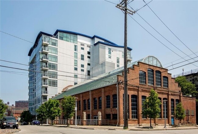 Building Photo - 1237 Washington Ave