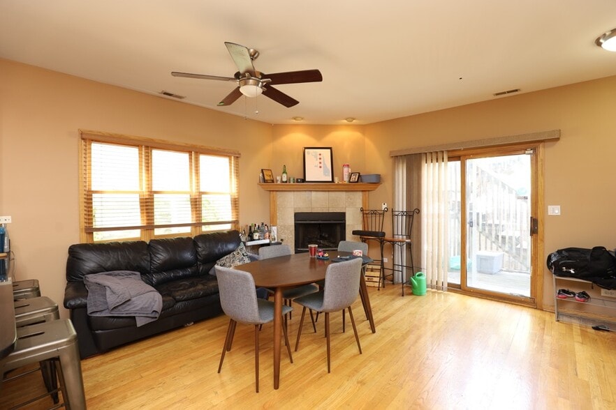 Building Photo - 724 N Willard Ct