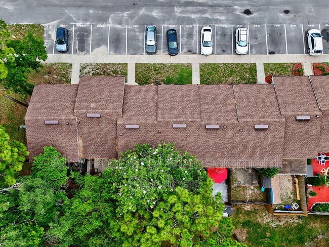 Building Photo - 1848 Willowood Dr