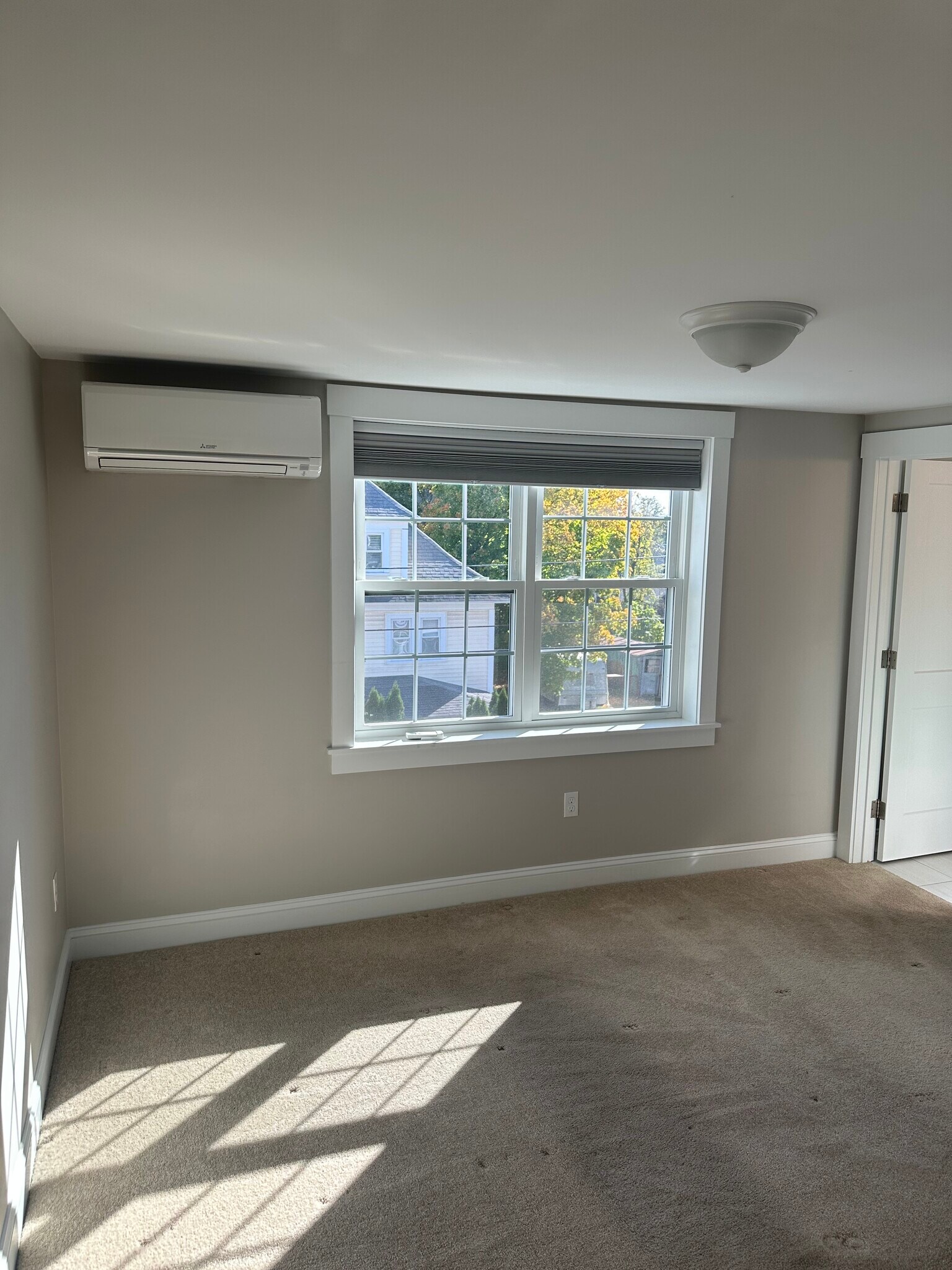 Building Photo - 127 Marblehead St