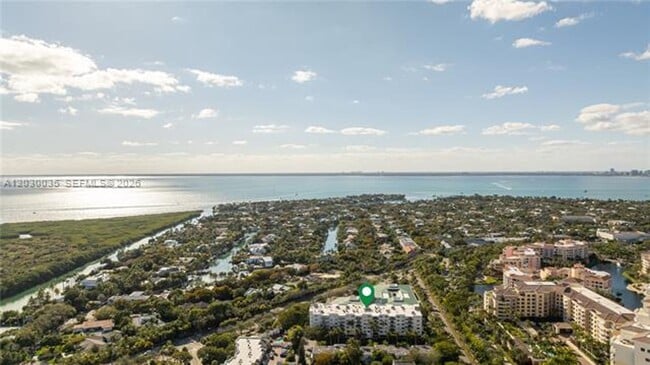 Building Photo - 210 Seaview Dr