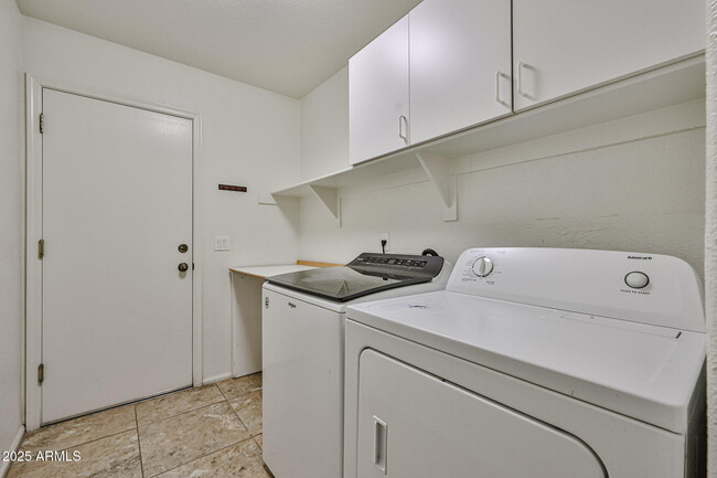 Building Photo - 11518 W Palm Brook Dr