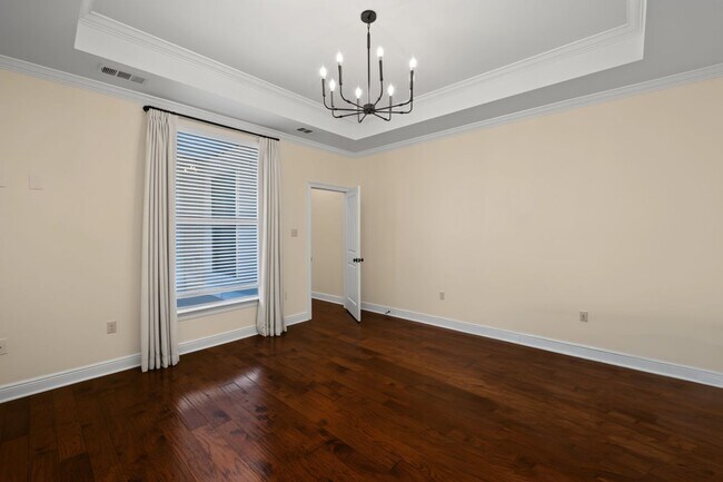 Building Photo - 404 Golden Leaf Ct