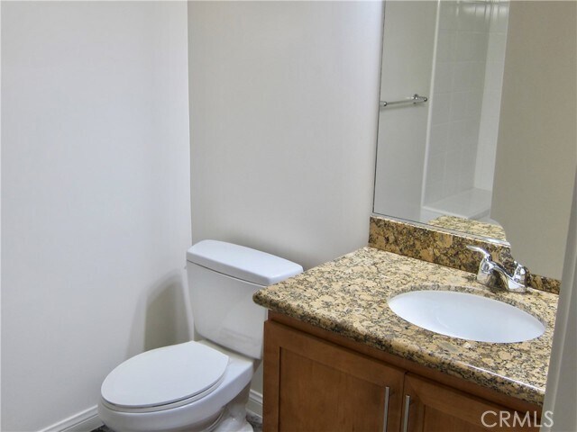 Building Photo - 411 W Seaside Way