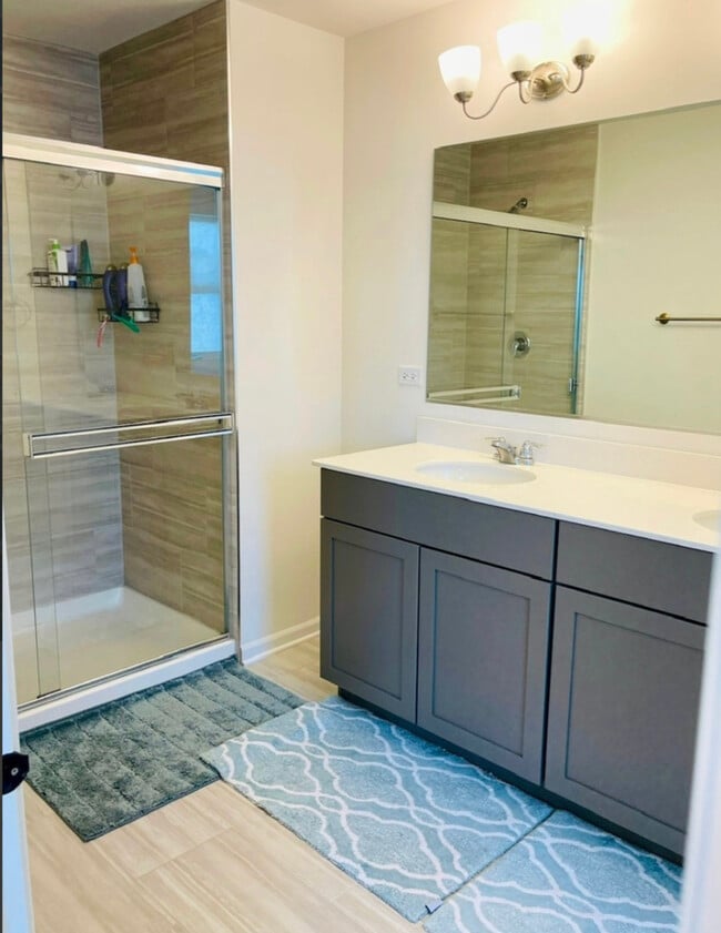 Building Photo - 4165 Chelsea Mnr Cir