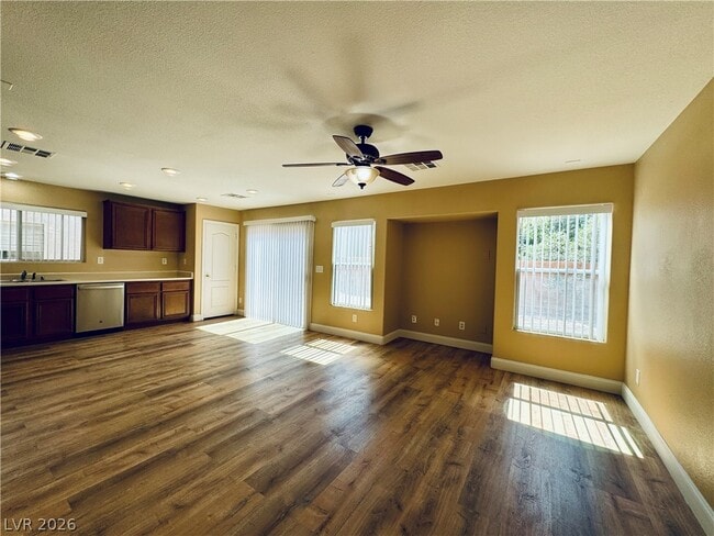 Building Photo - 8617 Palomino Ranch St
