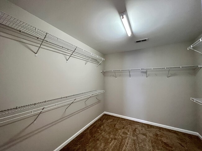 Building Photo - 10311 Dominion Village Dr