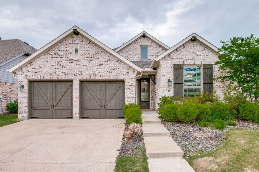 Building Photo - 1117 9th St