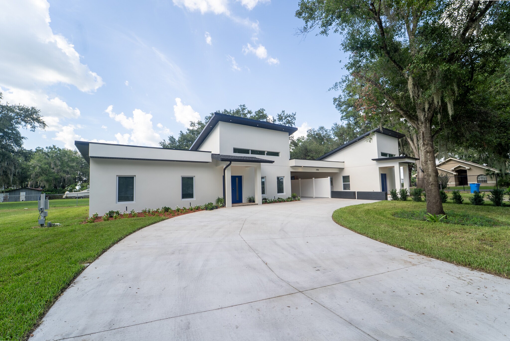 Building Photo - 2902 Robinson Rd