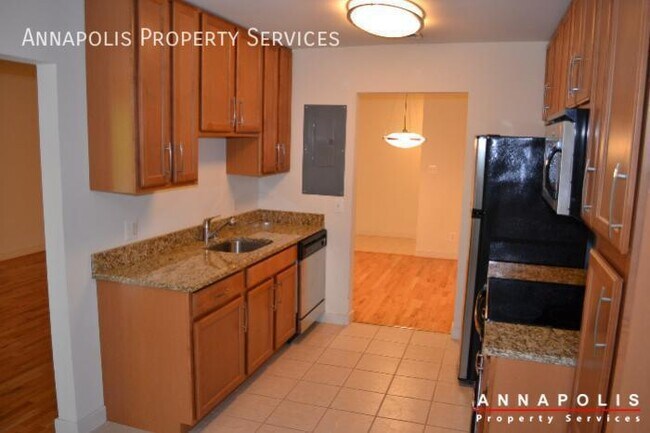 Building Photo - 1227 gemini drive #k