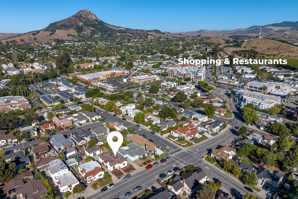 2 walking blocks from shopping & restaurants - 59 Chorro St