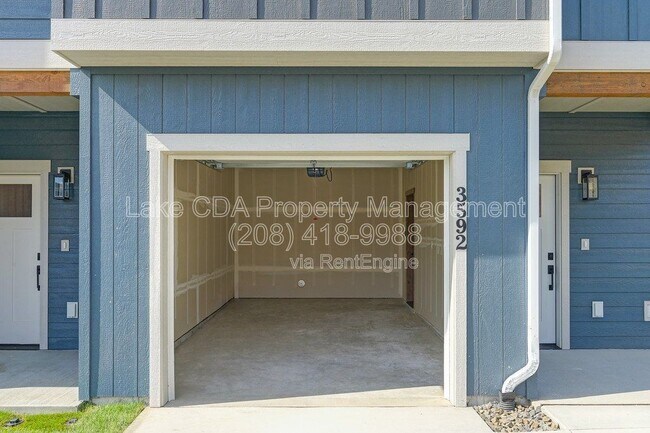 Building Photo - 3592 Blaze Lp