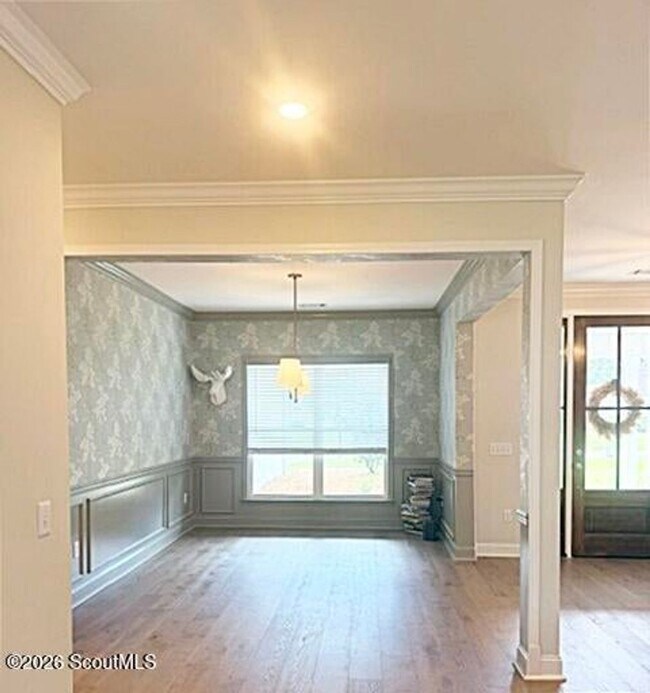 Building Photo - 119 Hadleigh Bluff