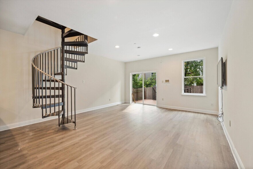 Building Photo - 1916 N 18th St