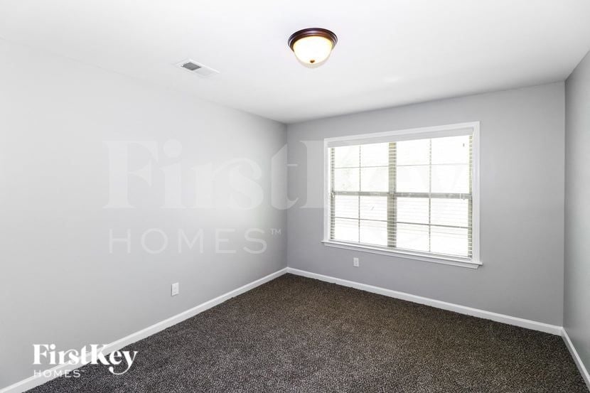 Building Photo - 2453 Crimson Ridge Ln