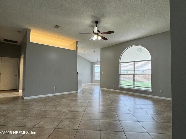 Building Photo - 9841 Staple Inn Ct