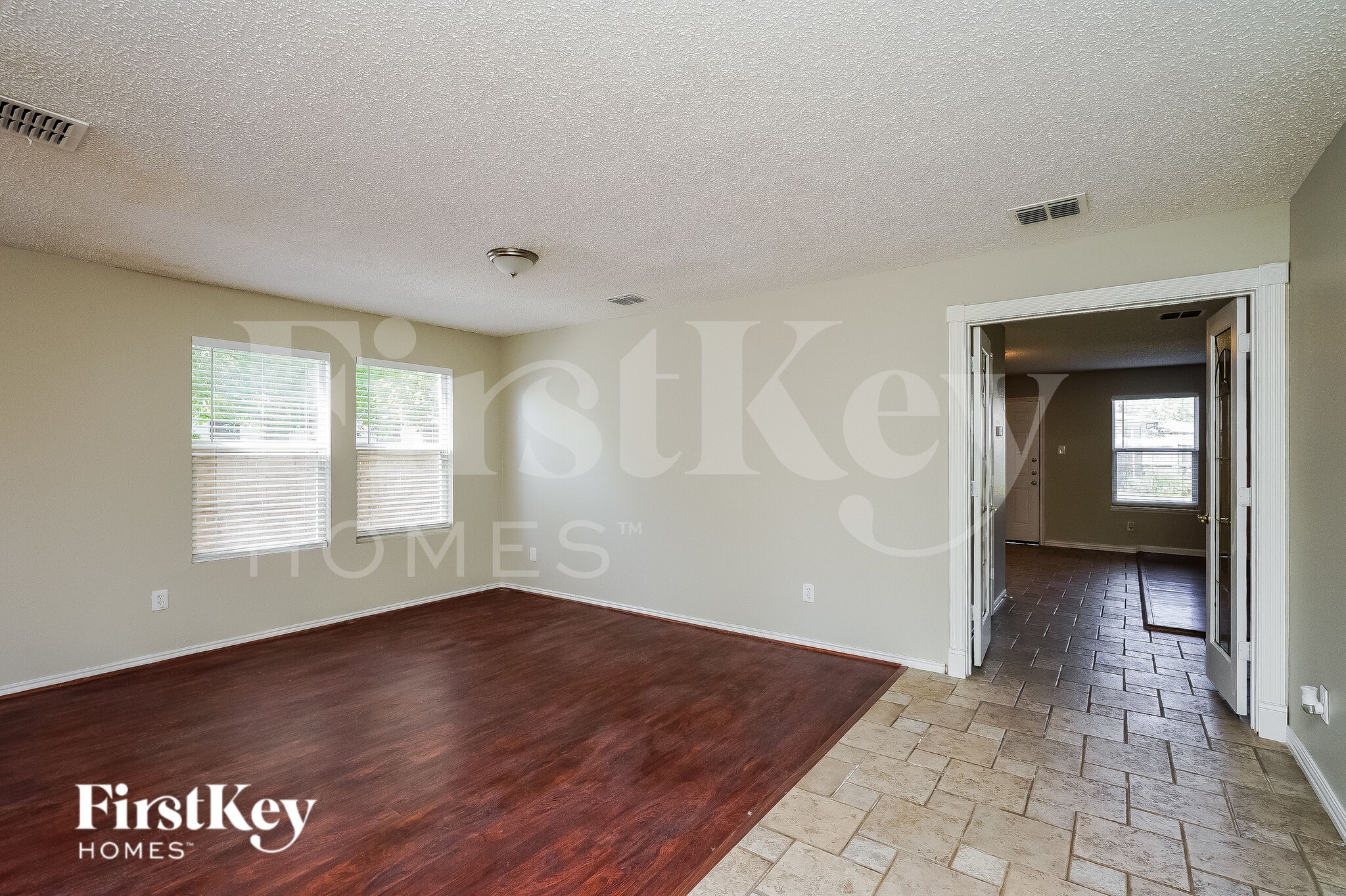 Building Photo - 3114 Melrose Dr