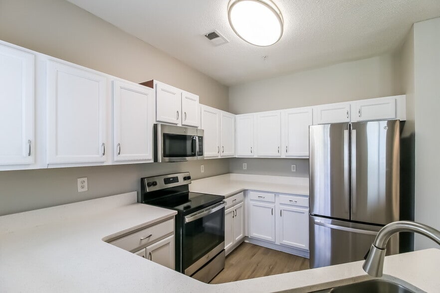 Building Photo - 206 Odyssey Turn NW