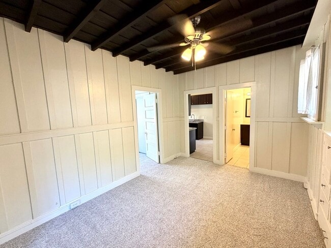 Building Photo - Adorable Downtown Upland Bungalow