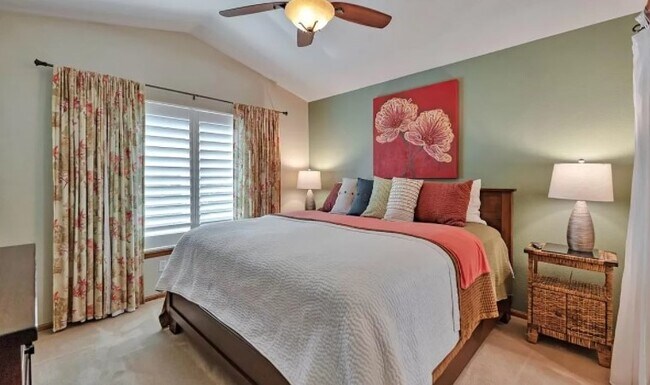 Building Photo - 2143 S Waco St