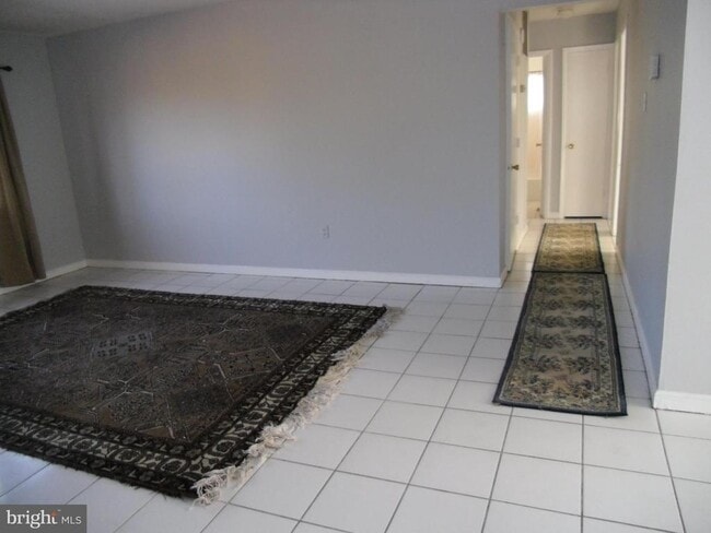 Building Photo - 1509 Pickford Ln