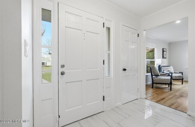 Building Photo - 600 N Edgemere Dr