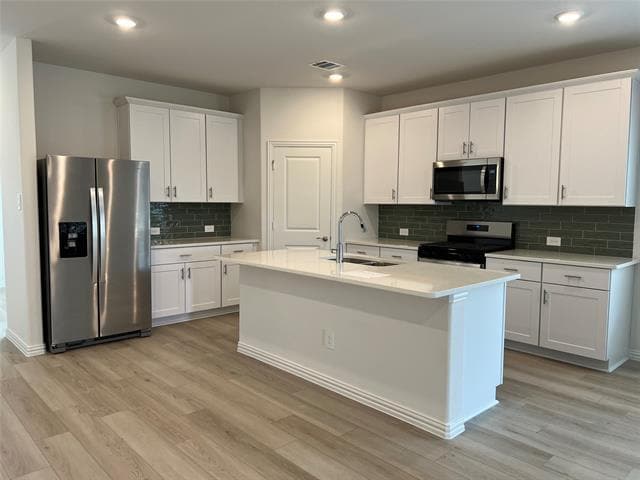 Building Photo - 6208 Timberhurst Dr