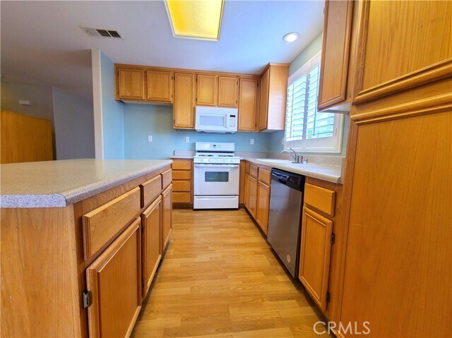 Building Photo - 723 Greenwood St