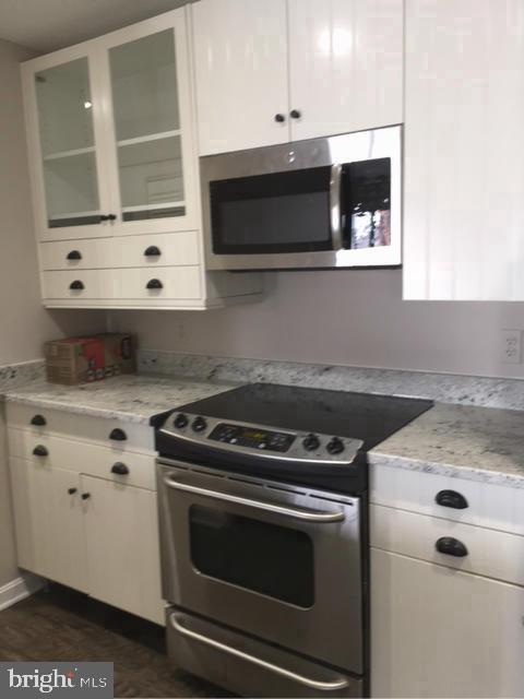 Building Photo - 2702 Lighthouse Point E