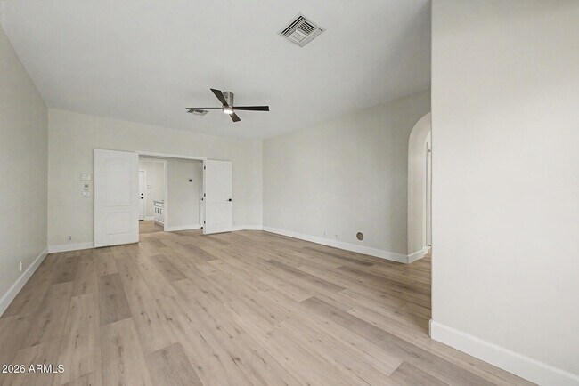 Building Photo - 3740 E Tonto Ct