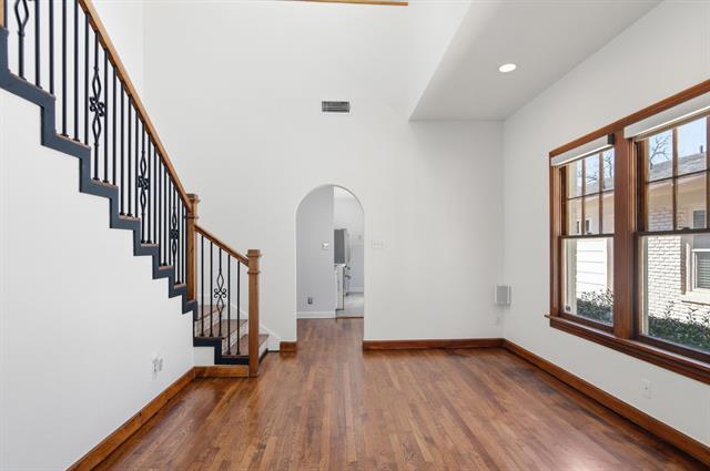 Building Photo - 2516 Shirley Ave