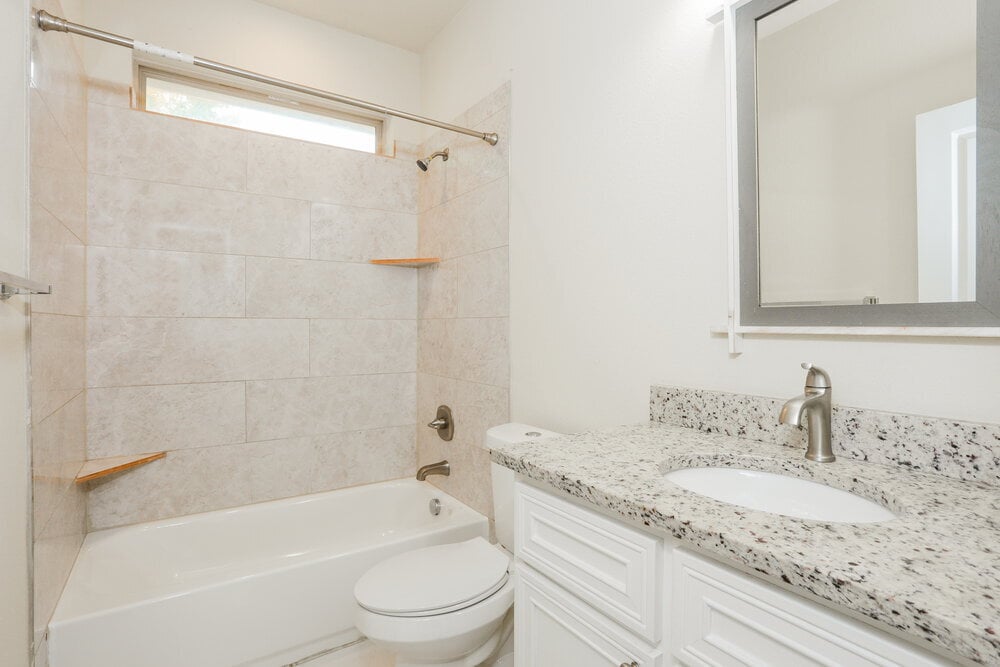 Building Photo - 1314 Roan Dr