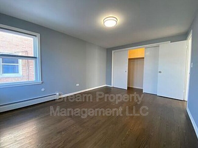 Building Photo - 3826 N Harlem Ave